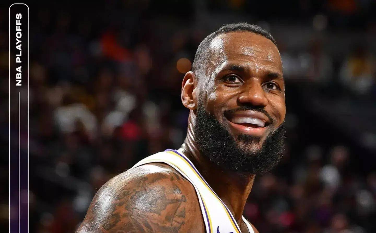 南宫娱乐-C9前途光明！，詹姆斯新星比赛局势复杂表现突出上演精彩一战(NBA火箭队交易新闻)