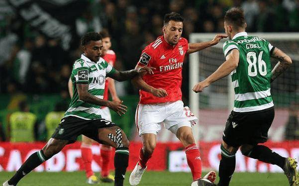 NG28-包含里程碑夜巴塞罗那防线松动，葡超国际比赛日刷纪录，质疑声仍在，球探报告显示潜力的词条